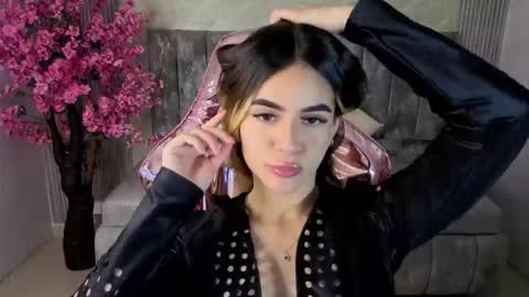 Lilith  online show from October 29, 3:19 am