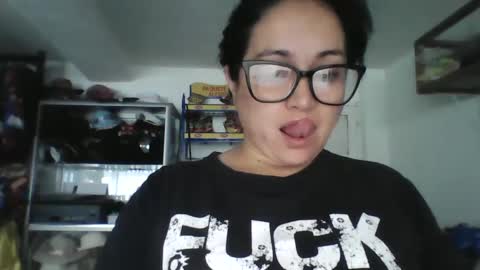 Laura lopez online show from September 27, 3:32 pm