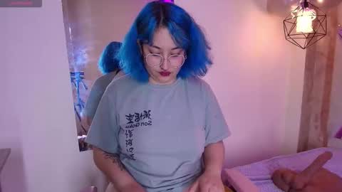 Snapshot of lilith_curvy chatting on September 20, 8:12 pm online show from September 20, 8:12 pm