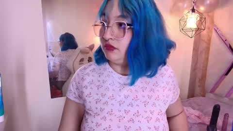 Snapshot of lilith_curvy chatting on October 8, 10:48 pm online show from October 8, 10:48 pm