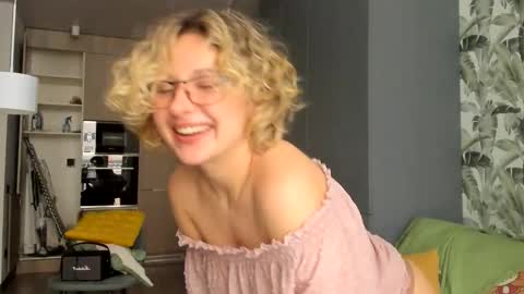 lilith online show from February 14, 1:14 pm