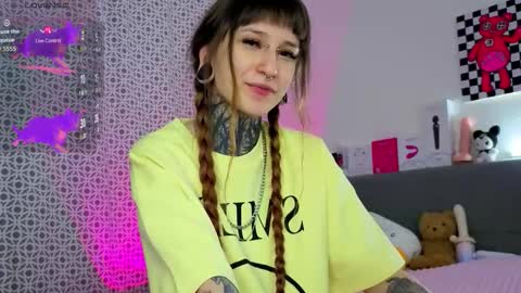 lilith_poison online show from February 1, 7:11 pm