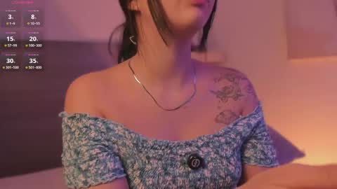 lilith_sage_ online show from May 14, 9:13 pm