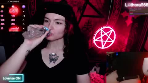 Brandi online show from October 26, 8:30 pm