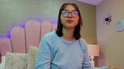 LilithBluum  online show from March 21, 11:04 am