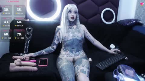 Snapshot of lilithlevis chatting on January 9, 12:25 am Tifon Mary - Indepent model online show from January 9, 12:25 am