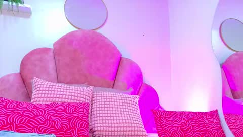 L I L I T H  online show from September 12, 11:34 am