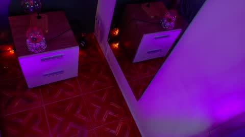 L I L I T H  online show from October 31, 12:05 pm