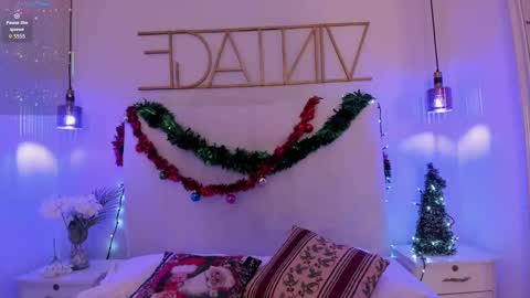 Lilith  online show from December 14, 3:46 am