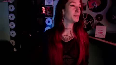 Snapshot of lilithword chatting on September 23, 1:27 pm Call me Lilith online show from September 23, 1:27 pm