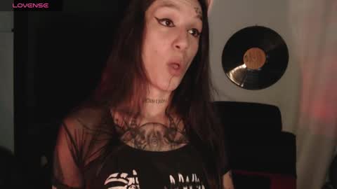 Snapshot of lilithword chatting on December 23, 11:17 pm Call me Lilith online show from December 23, 11:17 pm