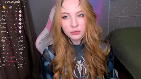 Melanie online show from October 31, 8:53 pm