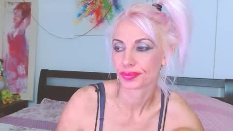 Lara online show from September 17, 4:38 am