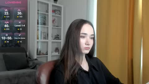 Lillllos online show from November 24, 4:33 am