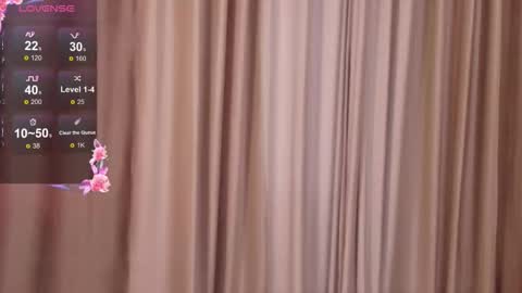 lilly_royse online show from November 1, 8:46 am