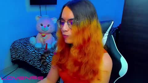 Lilly3 online show from April 10, 6:30 am