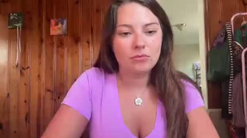 lillypeaxch online show from July 1, 11:35 pm