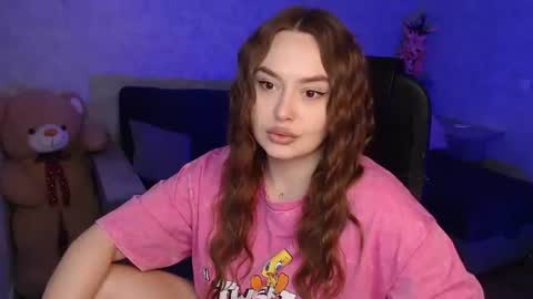 lily_baker_ online show from February 27, 7:06 pm