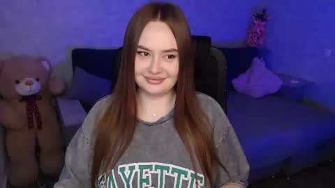 lily_baker_ online show from March 12, 6:11 pm