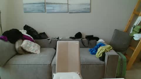 Snapshot of lily_dollyx chatting on October 22, 10:18 am Lily dollyx online show from October 22, 10:18 am