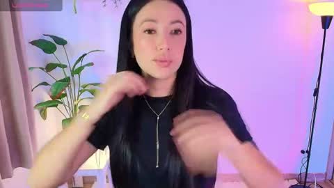 just lily online show from July 8, 10:02 pm