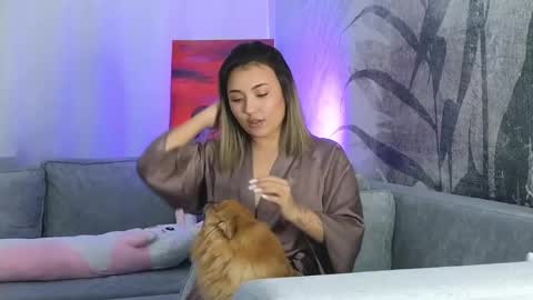 Lily online show from March 5, 3:18 pm