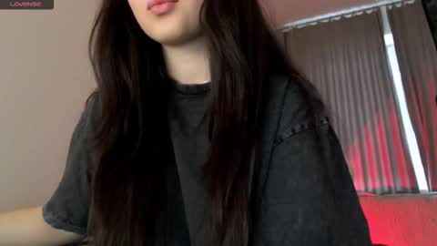 Lily Litle online show from March 4, 11:29 am