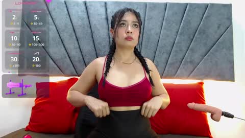 LILY MEGHAN online show from April 16, 9:50 pm