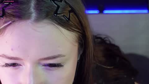 Lily online show from January 10, 7:04 am