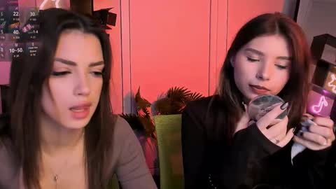 Lily online show from November 9, 7:27 pm