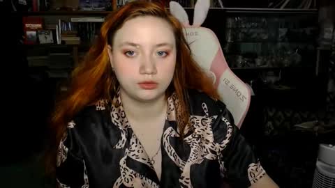 Alice online show from October 5, 3:30 pm