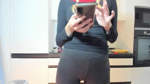  and more  - for fans and creators online show from October 9, 7:08 pm