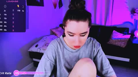 LILY online show from October 18, 9:02 am