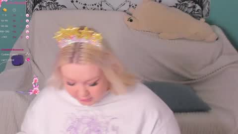 Lily online show from December 30, 7:21 pm