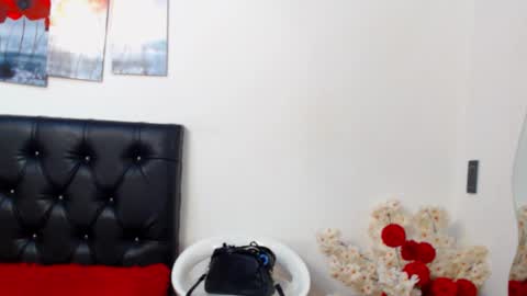 lilyfox23 online show from February 2, 12:34 pm