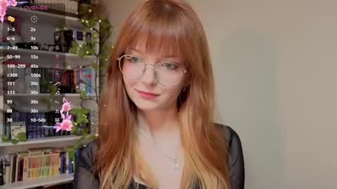 Lily online show from May 13, 8:40 pm