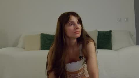 Lily online show from March 8, 8:13 pm