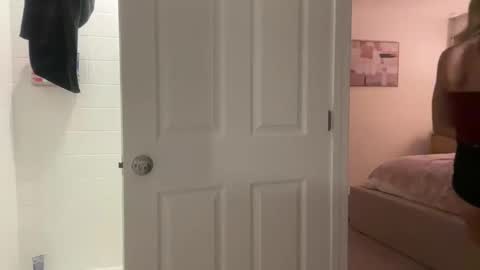 lilysummers21208 online show from February 12, 1:09 am