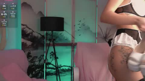 Lin Use menu to play with me  online show from February 4, 11:52 pm