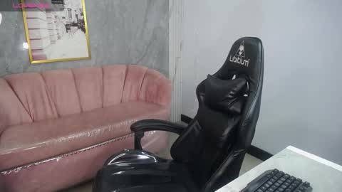 lina_ch1 online show from March 25, 8:37 pm