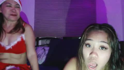 LinaDebie online show from December 19, 11:06 am