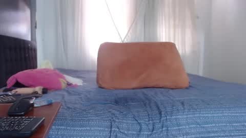 lina palacios online show from March 11, 8:42 pm