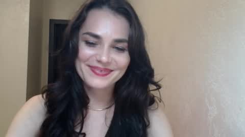 Linda online show from February 13, 11:30 pm