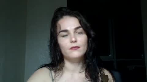 Linda online show from November 20, 8:39 pm