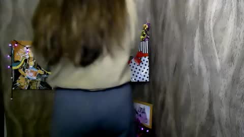 Linda online show from December 3, 12:50 pm