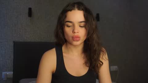 Linda online show from March 22, 1:48 pm