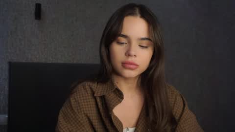 Linda online show from April 11, 1:15 pm