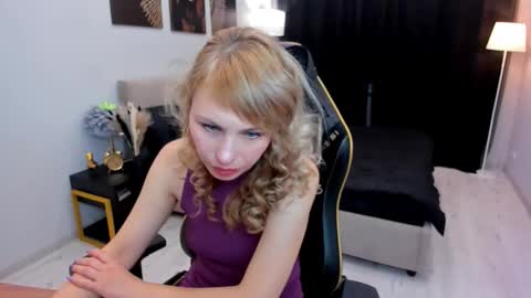 lindasandy online show from October 11, 6:07 am