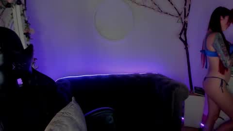 Lindsay    online show from January 16, 5:05 am