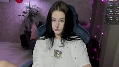 Lina online show from June 29, 4:50 pm